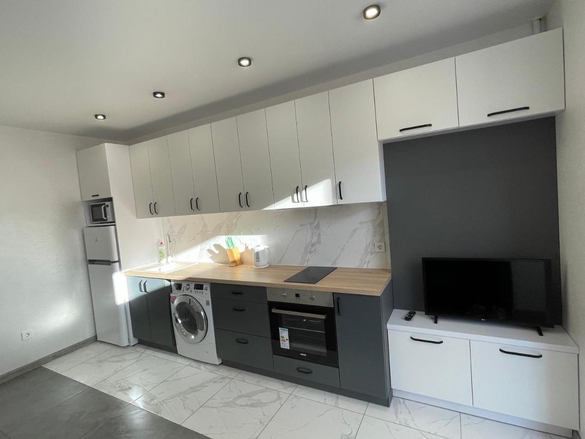 Apartment Premium In Center Ivano-Frankivsk Luaran gambar
