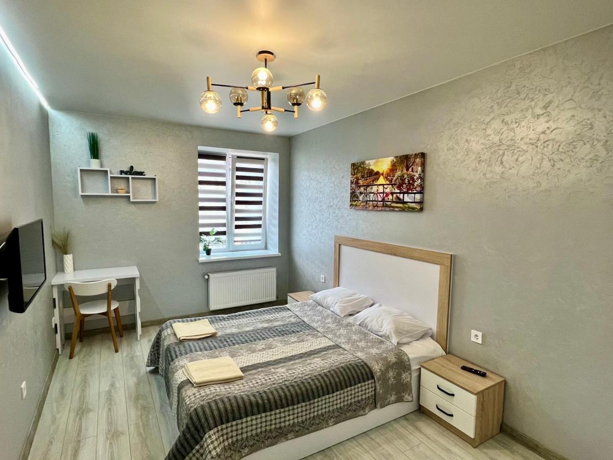 Apartment Premium In Center Ivano-Frankivsk Luaran gambar